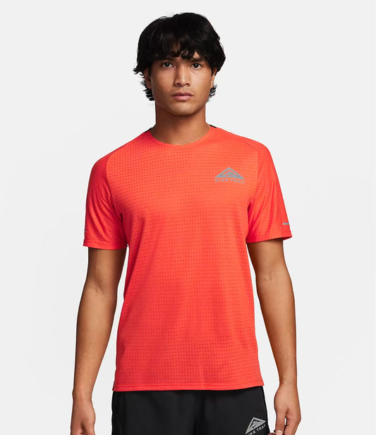 T-Shirt Running Nike Trail Red
