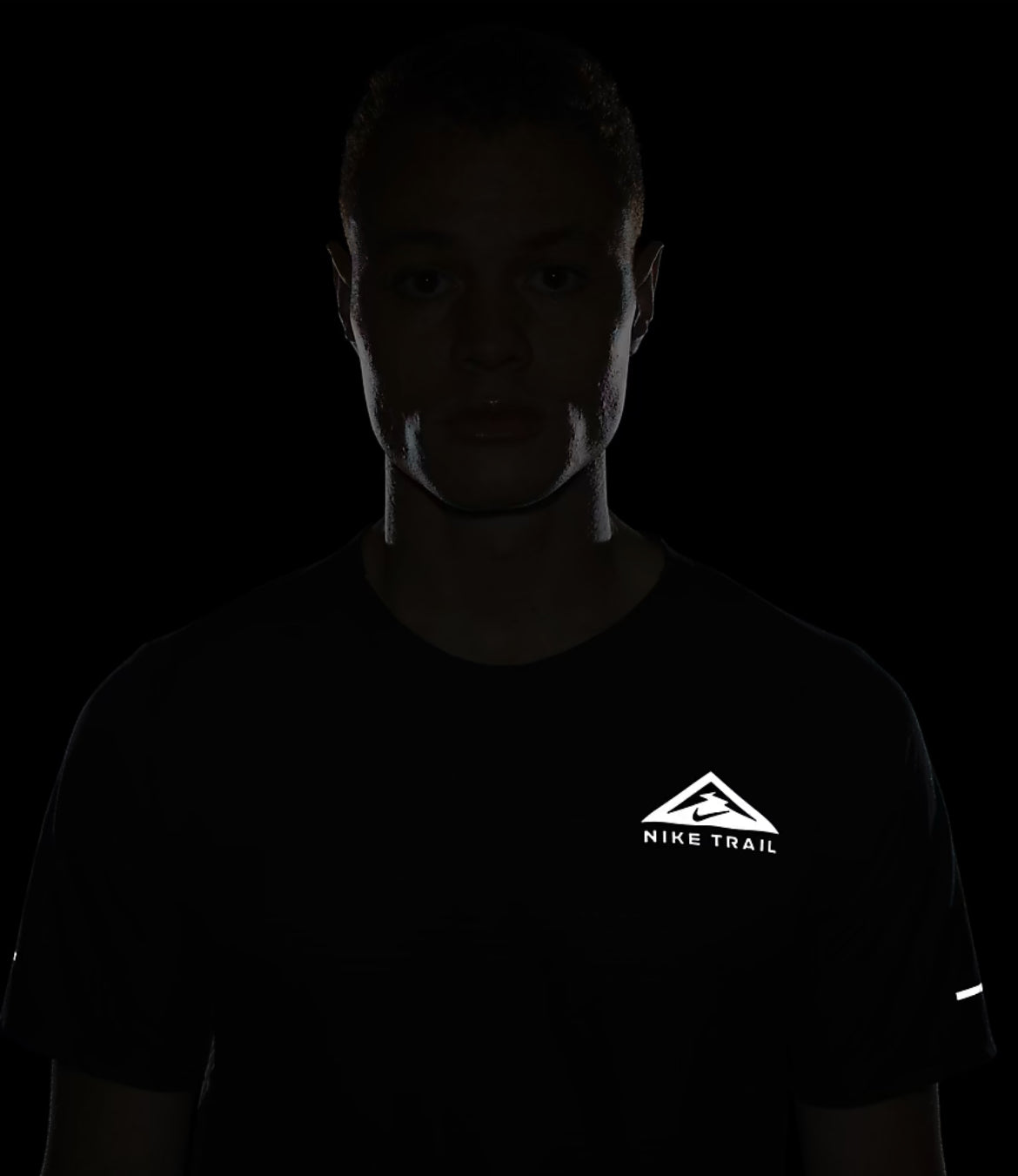 T-Shirt Running Nike Trail Black