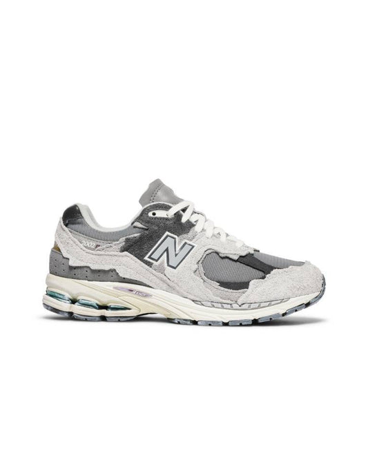 New Balance 2002r Black Grey